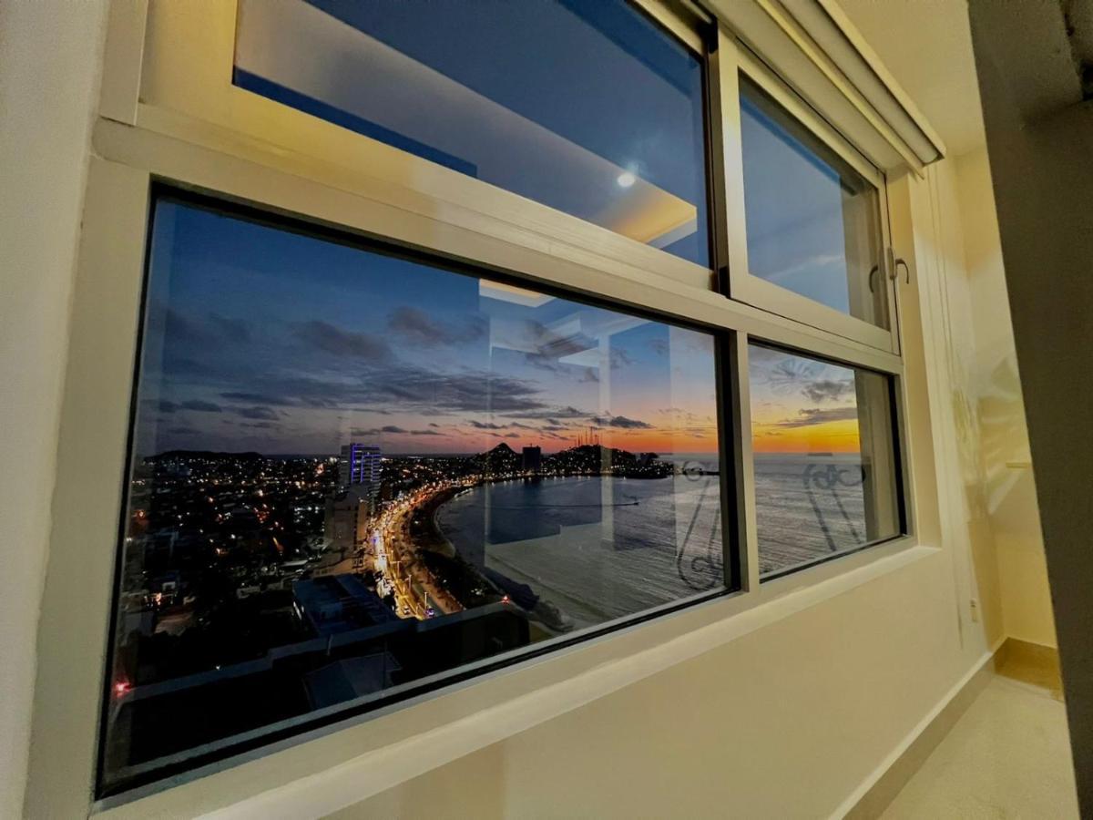 Appartamento Sunset View Malecon 1404 Vista Panoramica Al Mar Mazatlán Esterno foto